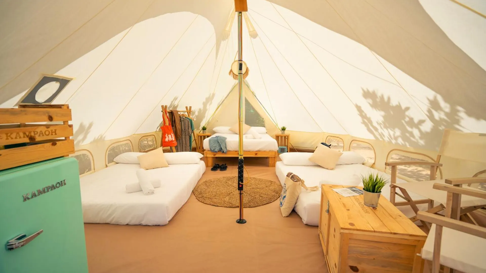 Luxury tent Kampaoh Roquetas Hotel Roquetas de Mar